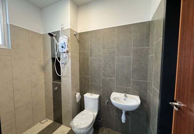 Iconia Garden Residence Precinct B @ Taman Impian Emas