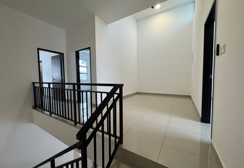 Iconia Garden Residence Precinct B @ Taman Impian Emas