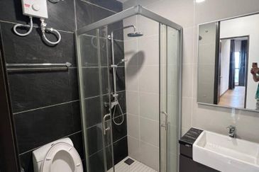 Kings Bay Country Garden @Danga Bay