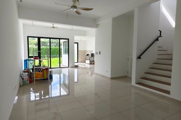 Sunway Citrine Lakehomes