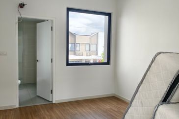 Sunway Citrine Lakehomes