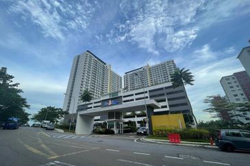 Danga Bay Below Market, 458k Full Loan, Beside Perling & Bukit indah, 20min to Tuas
