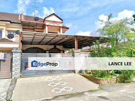 Full Renovated Double Storey Endlot with Land For Sale, Johor, Kulai