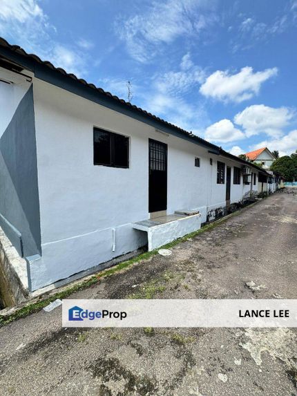 Single Storey *End Lot* 🏠, Johor, Johor Bahru