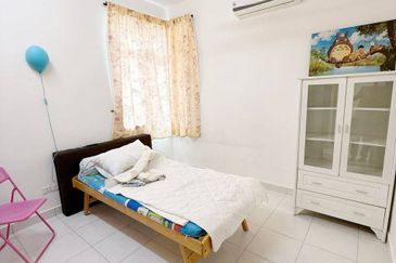 Jalan Seri Austin 6/11