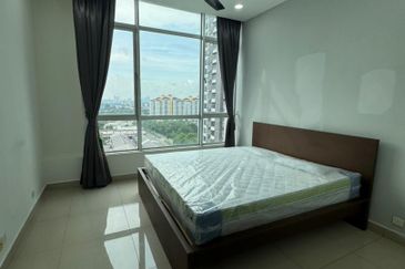 Dedaun Hijau (Greenfield Regency)