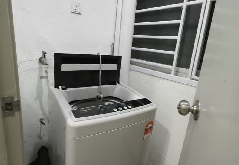 Dedaun Hijau (Greenfield Regency)