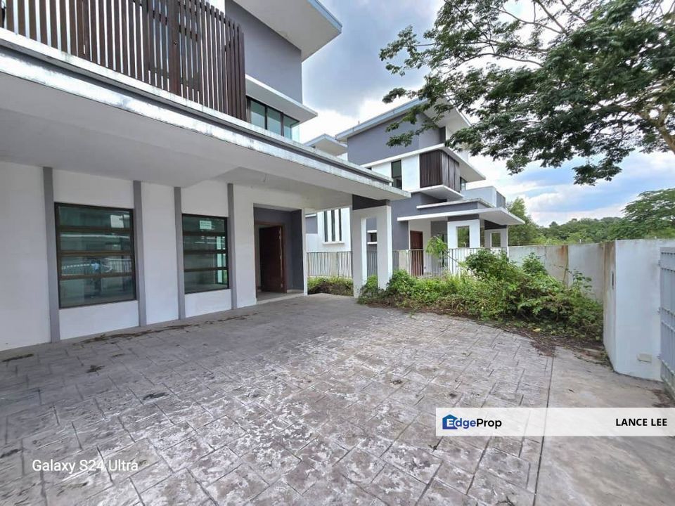 Double Storey Cluster House For Sale, Johor, Pasir Gudang