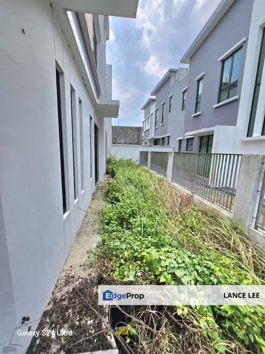 Double Storey Cluster House For Sale, Johor, Pasir Gudang