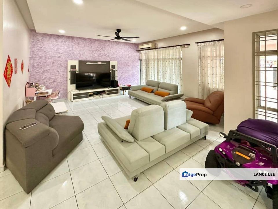 3 Storey Semi-Detached House FOR SALE, Johor, Ulu Tiram