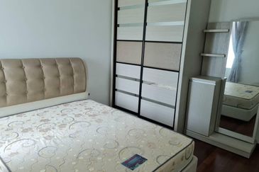 1Medini & Medini Signature