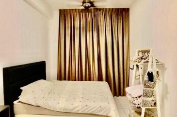 D'Summit Residences @ Kempas Utama