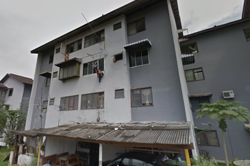 Flat Bandar Selesa Jaya @ Jalan Silat Lincah