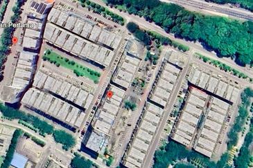 Pusat Perdagangan Danga Utama