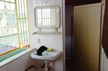 Flat Taman Ungku Tun Aminah