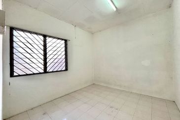 Flat Bandar Selesa Jaya