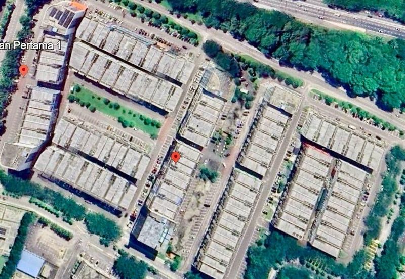 Pusat Perdagangan Danga Utama