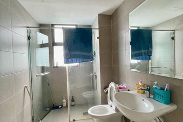 Teega Suites @ Puteri Harbour