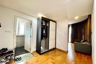 Teega Suites @ Puteri Harbour