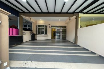 Taman Nusa Bestari 2