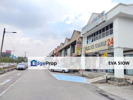 Taman Universiti Skudai Double Storey Shop Lot End Lot, Johor, Skudai