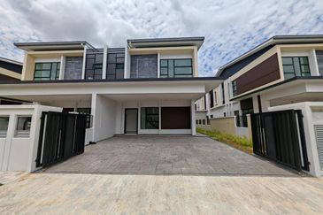 Honeydale Residence @ Taman Impian Emas