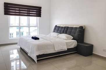 Seasons Luxury Apartments @ Amara Larkin