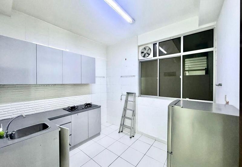 Sky Gardens Residences