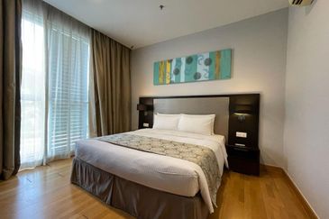 Somerset Puteri Harbour