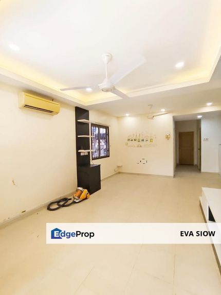 Taman Tampoi Indah II Villa Ros Town House End Lot, Johor, Tampoi