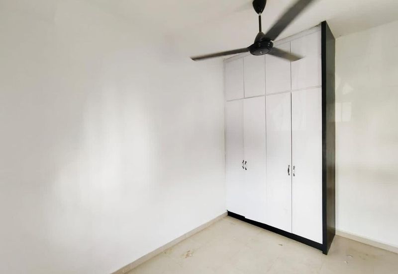 Taman Tampoi Indah II, Villa Ros