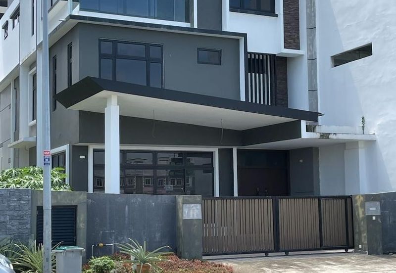 Winter Pavilion @ Taman Nusa Sentral