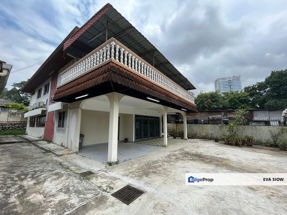 Wadi Hana Double Storey Bungalow, Johor, Johor Bahru