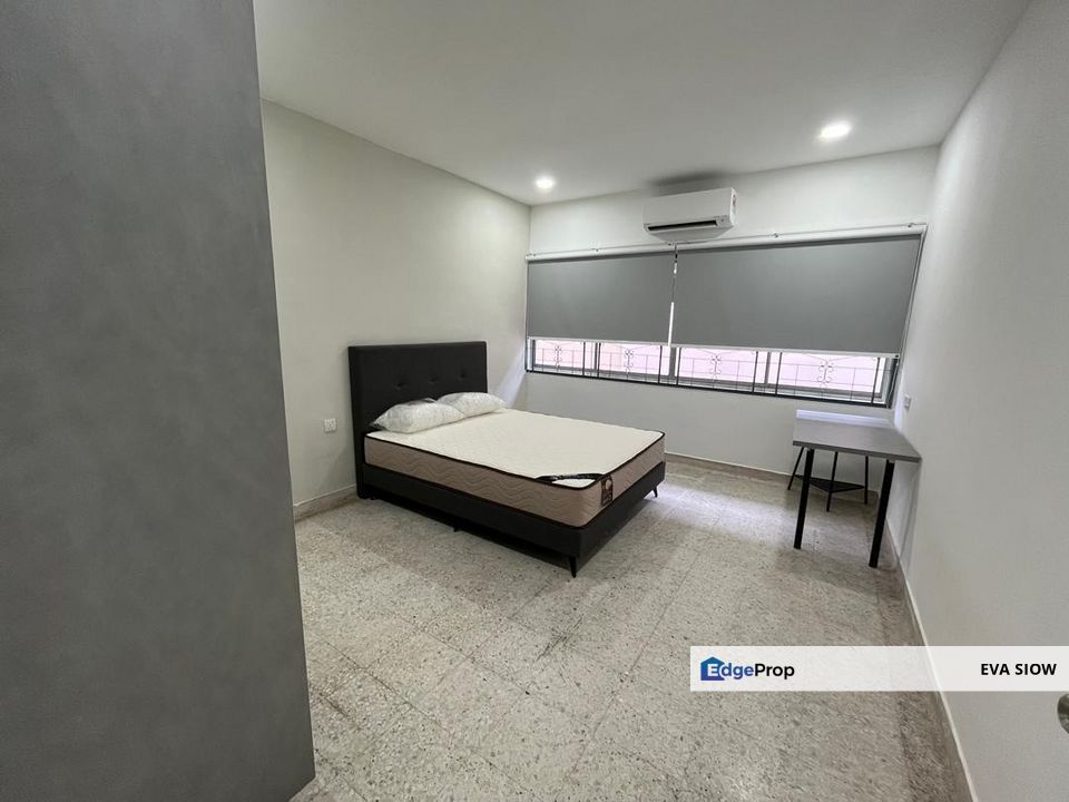 Wadi Hana Double Storey Bungalow, Johor, Johor Bahru