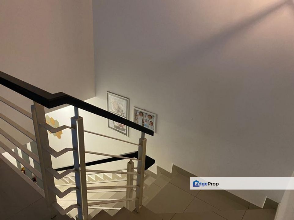  Taman Damansara Aliff End Lot Double Storey Terrace House, Johor, Johor Bahru