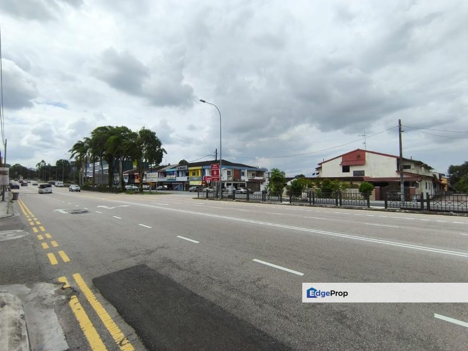 Taman Kebun Teh Commercial Bungalow, Johor, Johor Bahru