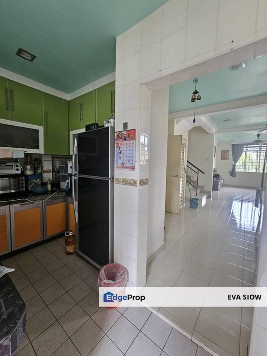 Nusavilla Skudai Townhouse Partially Furnished, Johor, Skudai