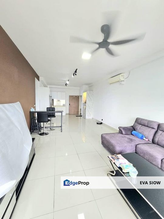 Meridin Medini Two Bedrooms Furnished, Johor, 
