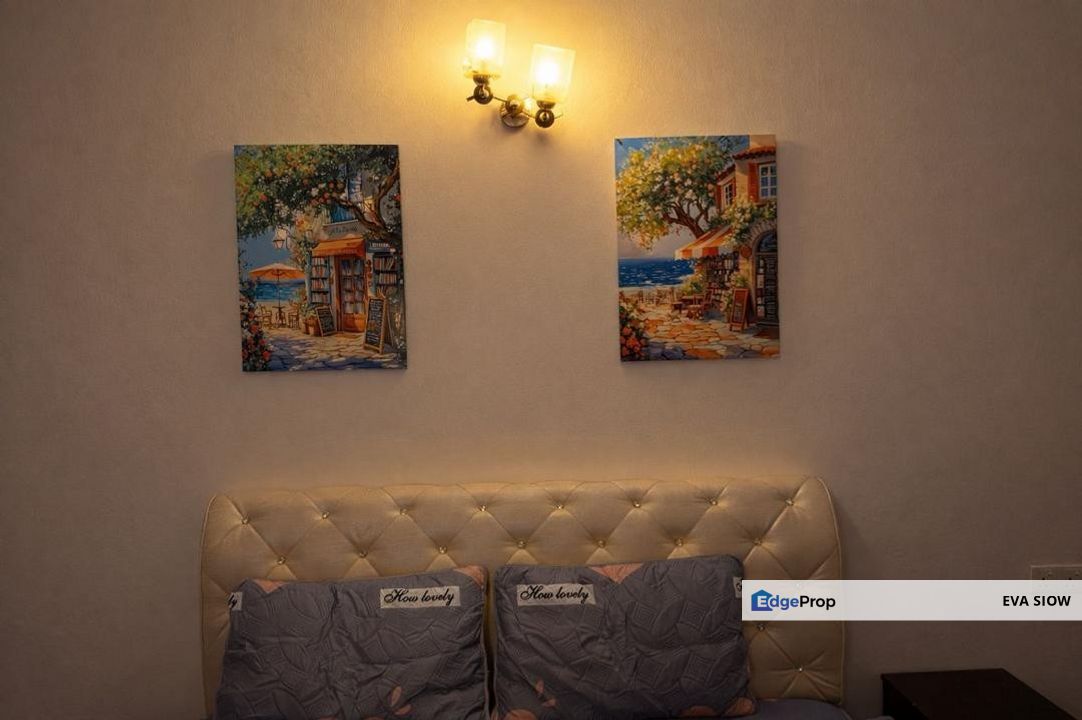 Anjung Seri Residence Three Bedrooms Fully Furnished, Johor, Masai