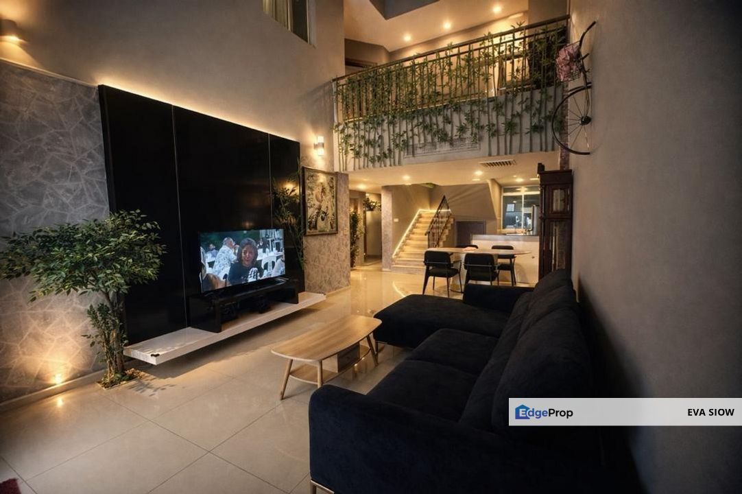 Anjung Seri Residence Three Bedrooms Fully Furnished, Johor, Masai