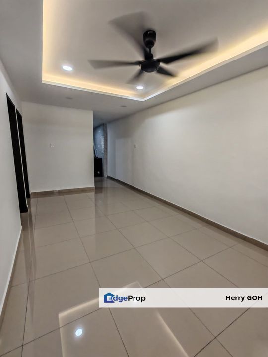 Taman Universiti Single Storey Low Cost SKUDAI, Johor, Skudai