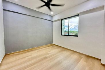 Taman Pulai Utama Flat