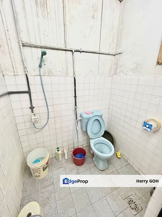 Taman Universiti Single Storey House, 20x52ft, 2 Beds, Renovated, Johor, Skudai