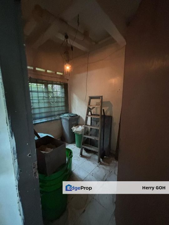 Taman Universiti Double Storey Terrace  20x70, Johor, Skudai