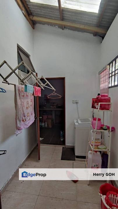 Taman Universiti Double Storey Terrace  20x65, Johor, Skudai