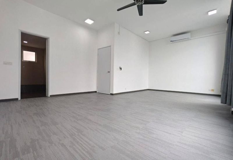 Dedaun Hijau (Greenfield Regency)