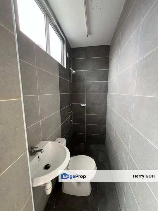 Indah pura Kulai Double Storey Terrace Endlot | 4B3B | 22x70 + 8ft land, Johor, Kulai