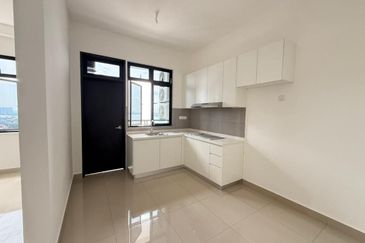 Meldrum Heights Serviced Apartment  891 sqft