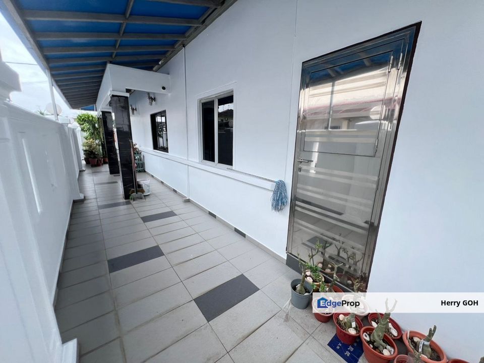 Kulai Indahpura Double Storey Terrace Endlot | 3R3B | 29x70, Johor, Kulai