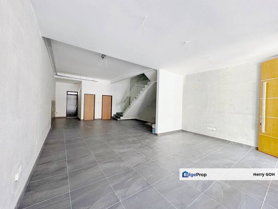 For Sale D’Art Hills Residence @ Taman Bukit Seni | 3STH | 5R4B | 20x70 | 2776 sqft, Johor, Kulai